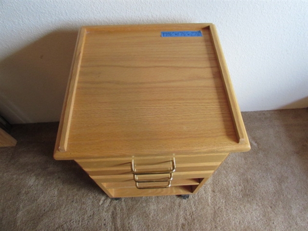 3 DRAWER TABORET
