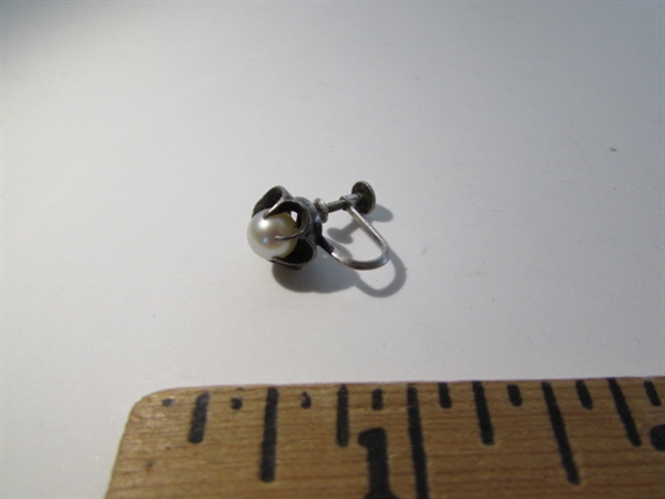 VINTAGE JEWELRY