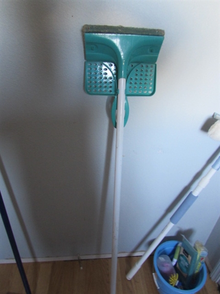 TRASH CANS AND CLEANING SUPPLIES