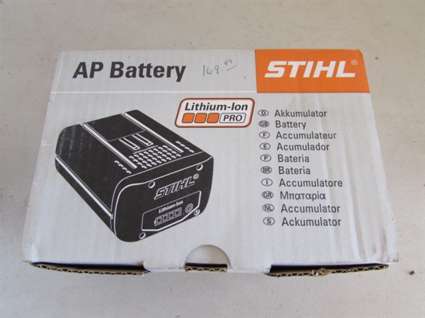 NEW STIHL LITHIUM-ION BATTERY AND CHARGER