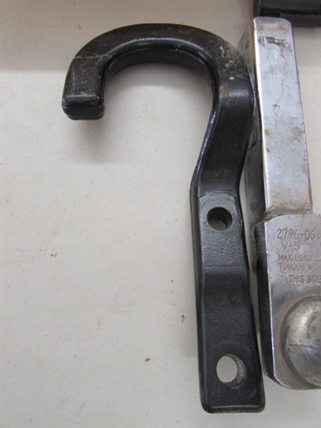 BOX OF ASSORTED BALL HITCHES AND HITCH PINS