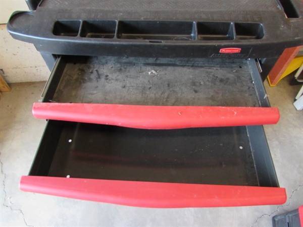 RUBBERMAID ROLLING TOOL CHEST AND 2 INSTACRATE BOXES