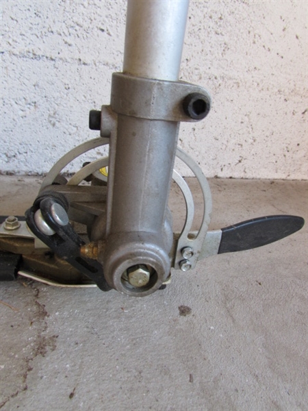 BRUSH GRUBBER & MANTIS HEDGE TRIMMER ATTACHMENT