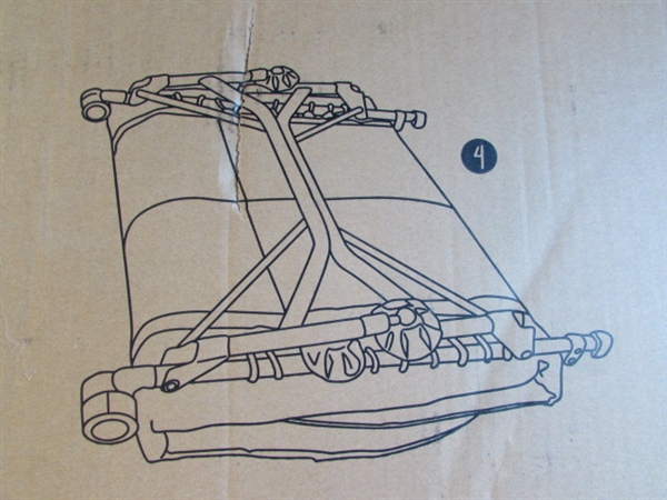 KINGDOM COT 3 AND FOLDING CAMP TABLE IN BAG