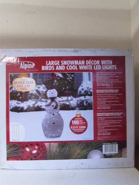 LARGE WIRE SNOWMAN, INFLATABLE PUMPKINS