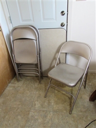 4 FOLDING CHAIRS AND CARD TABLE
