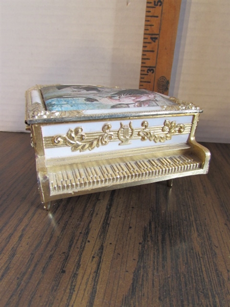 MUSIC BOX PIANOS & LIMOGES TRINKET BOX