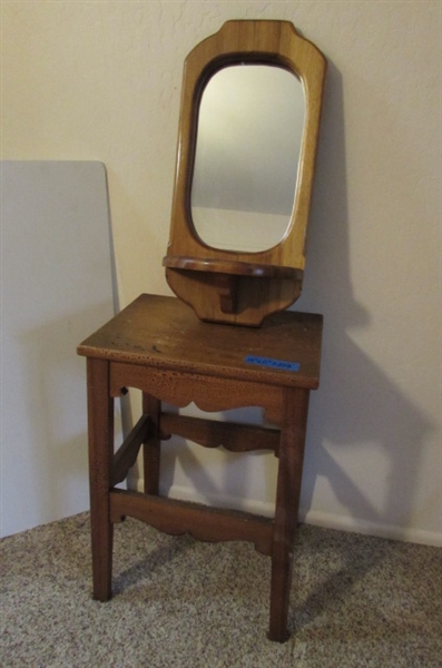 VINTAGE SIDE TABLE AND MIRROR