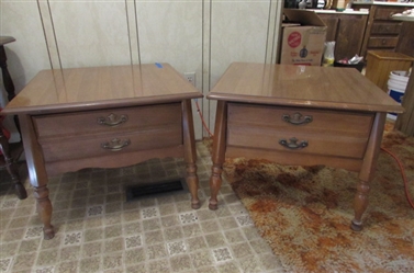 PAIR OF VINTAGE SINGLE DOVETAIL DRAWER SIDE TABLES - MAPLE?