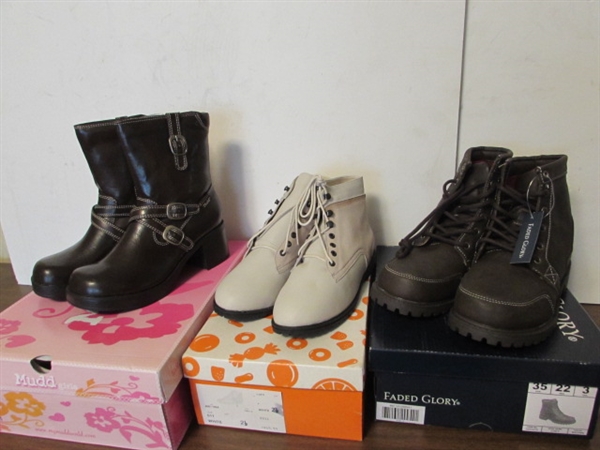 GIRLS SIZE 2.5 & 3 BOOTS
