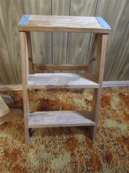 2' WOODEN FOLDING STEP LADDER & SMALL STEP STOOL