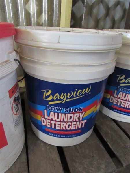 3 40 LB BUCKETS OF BAYVIEW LAUNDRY DETERGENT