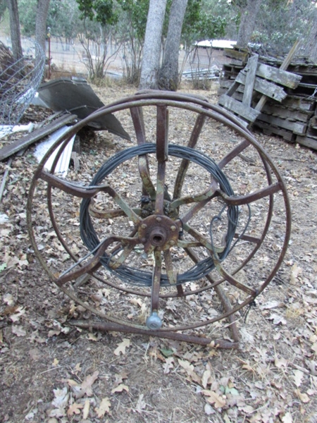 WIRE/CABLE REEL