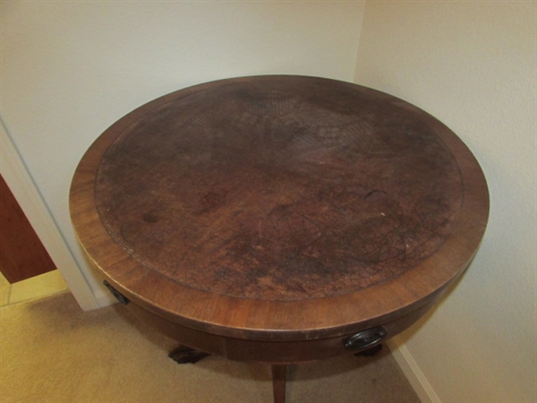 ANTIQUE ROUND 2-DRAWER SIDE TABLE