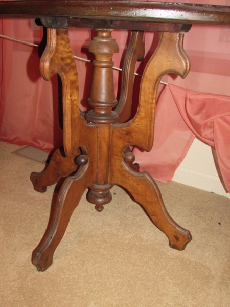 ANTIQUE PARLOR TABLE