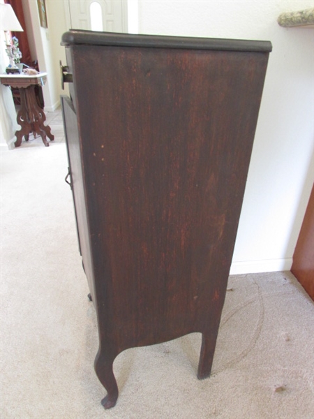 ANTIQUE WOODEN RECORD CABINET