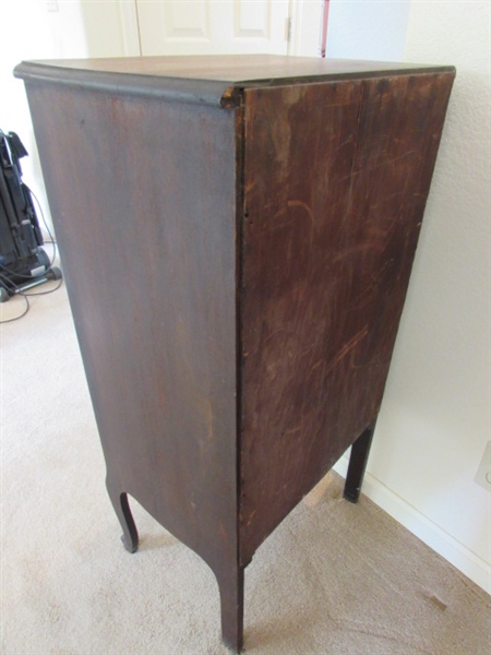 ANTIQUE WOODEN RECORD CABINET