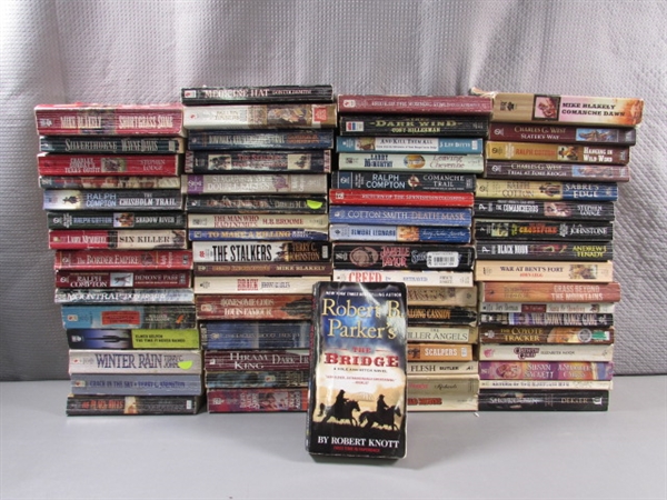 LARGE COLLECTION OF PAPERBACKS - MOSTLY WESTERNS