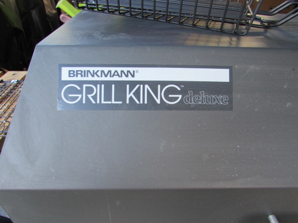 BRINKMANN GRILL KING CHARCOAL BBQ WITH BBQ UTENSILS