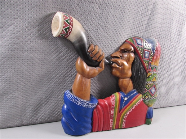 HAND CARVED & PAINTED PERUVIAN ART