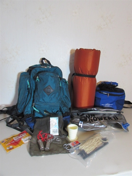 BACKPACK DN CAMPING SUPPLIES