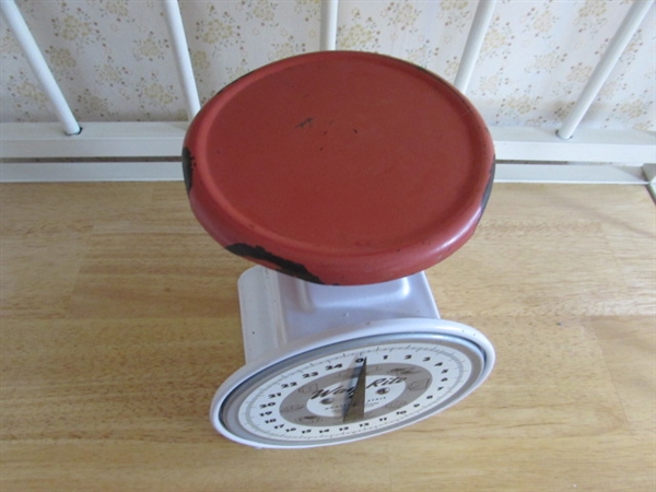 WAY-RITE KITCHEN SCALE