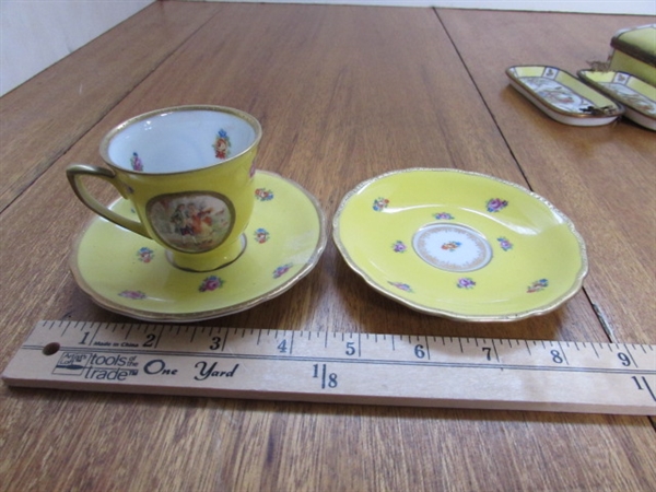 YELLOW VINTAGE CHINA COLLECTION