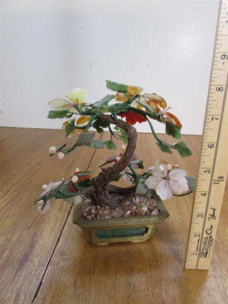 VINTAGE JADE BONSAI TREE