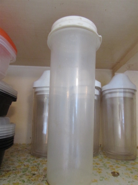 ASSORTED PLASTIC & A FEW GLASS STORAGE CONTAINERS