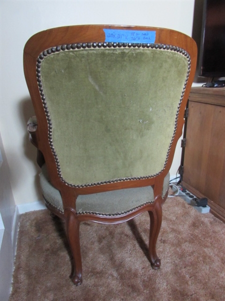2 VINTAGE/ANTIQUE NEEDLEPOINT CHAIRS