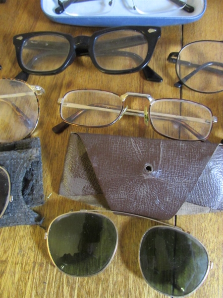 READING GLASSES & SUNGLASSES