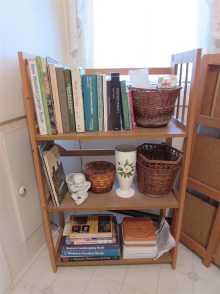 FOLDING SHELVES AND CONTENTS