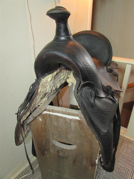 ANTIQUE 'DODSON SADDLERY' SADDLE W/STAND