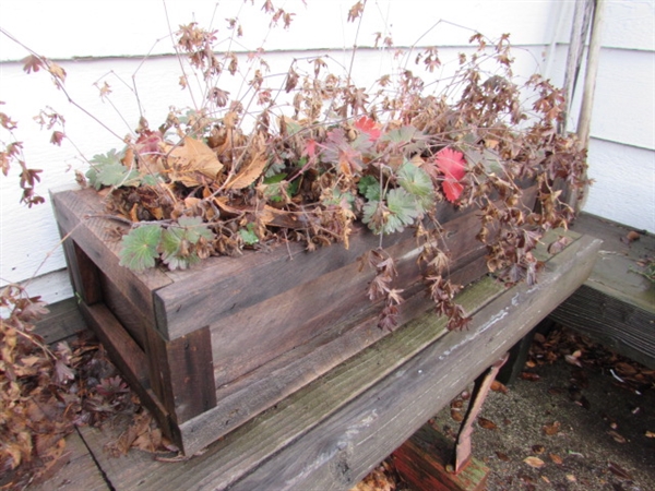 RUSTIC WOOD TABLE W/METAL LEGS/2 WOODEN PLANTERS W/PLANTS