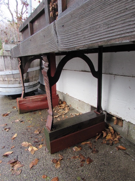 RUSTIC WOOD TABLE W/METAL LEGS/2 WOODEN PLANTERS W/PLANTS