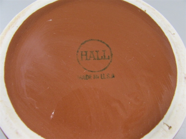 HALL, HULL & OTHER STONEWARE DISHES