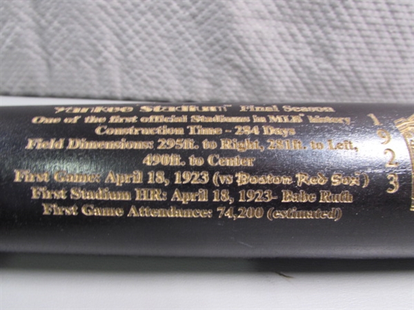 YANKEES LOUISVILLE SLUGGER - ENGRAVED MEMORIAL BAT