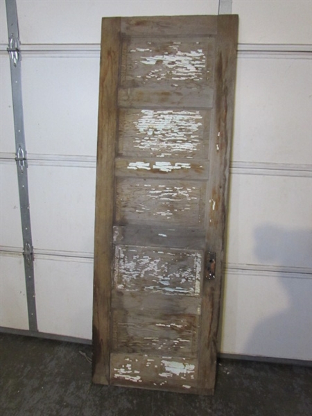 ANTIQUE SOLID WOOD DOOR