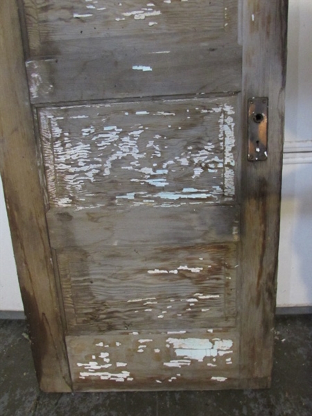 ANTIQUE SOLID WOOD DOOR