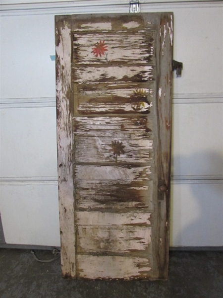 ANTIQUE SOLID WOOD DOOR