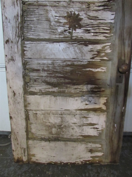 ANTIQUE SOLID WOOD DOOR