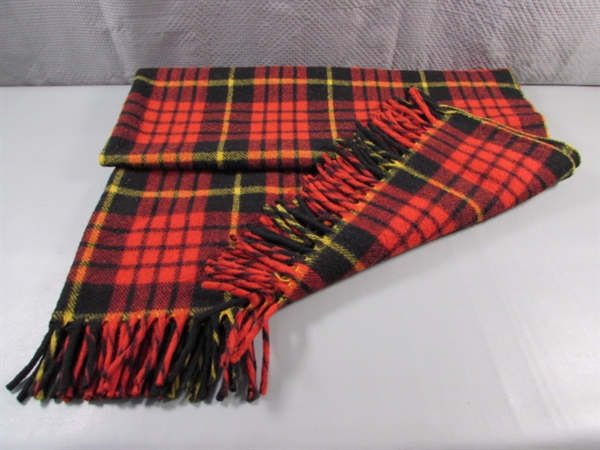 RED PLAID WOOL THROW W/FRINGE