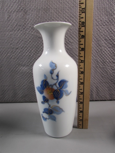 JAPANESE & GERMAN VASES