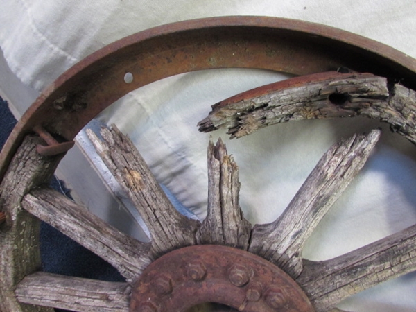 ANTIQUE METAL WHEEL W/WOODEN SPOKES