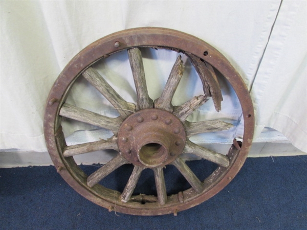 ANTIQUE METAL WHEEL W/WOODEN SPOKES