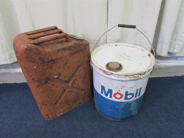 VINTAGE 'MOBIL' CAN & JERRY CAN