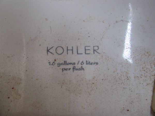 KOHLER 1.6 GALLON WHITE TOILET - USED