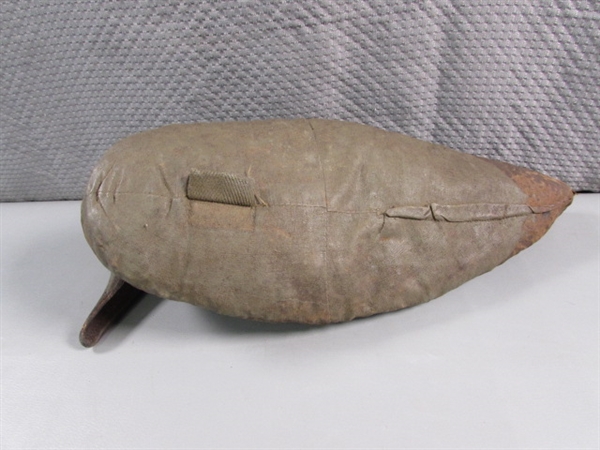 VINTAGE/ANTIQUE CANVAS DUCK DECOYS