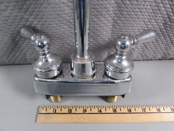 SMALL KOHLER CAST/ENAMEL ALMOND SINK W/FAUCET