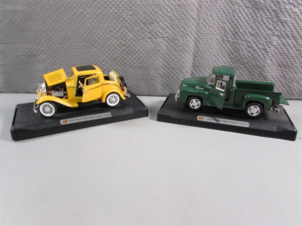 1:24 SCALE DIECAST CARS